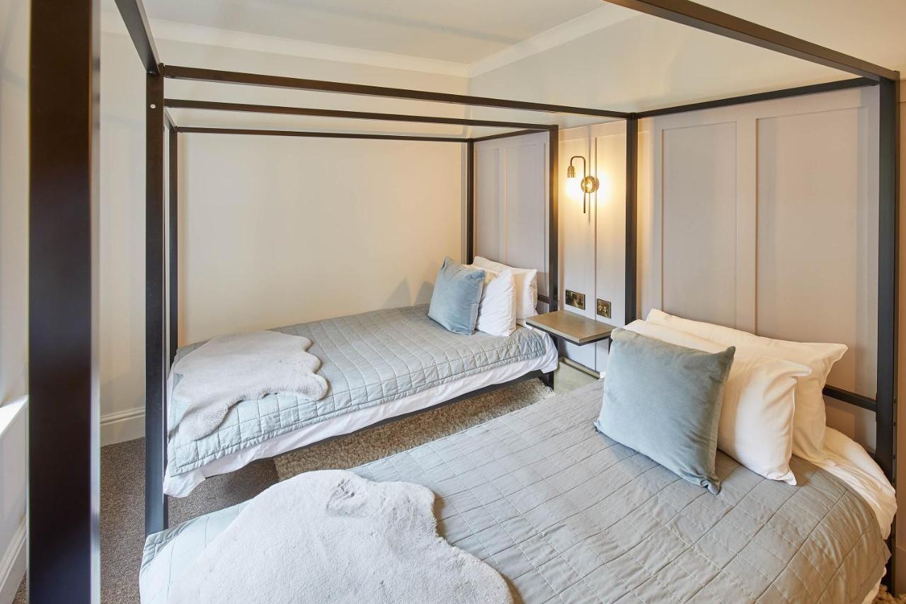 Host & Stay - Graham Close Holiday Homes Scarborough Bagian luar foto