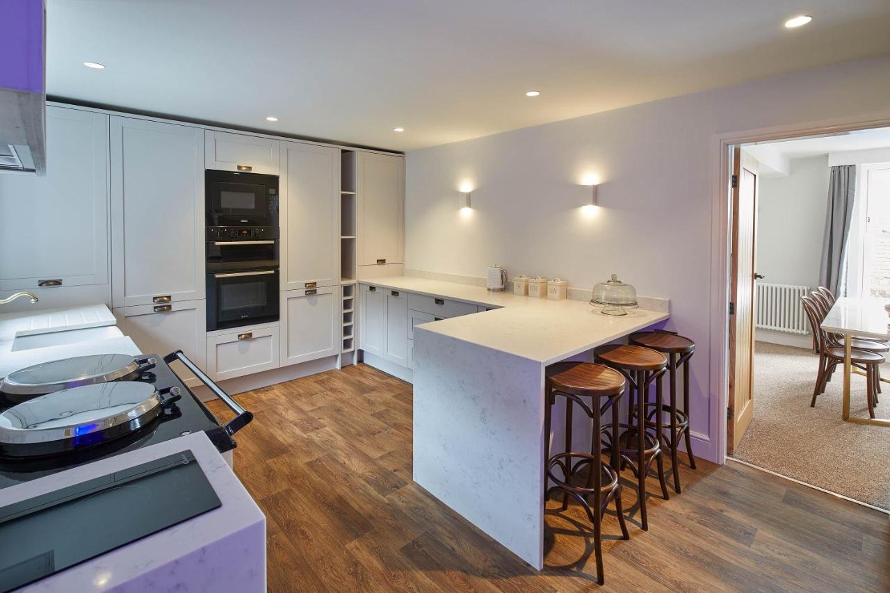 Host & Stay - Graham Close Holiday Homes Scarborough Bagian luar foto