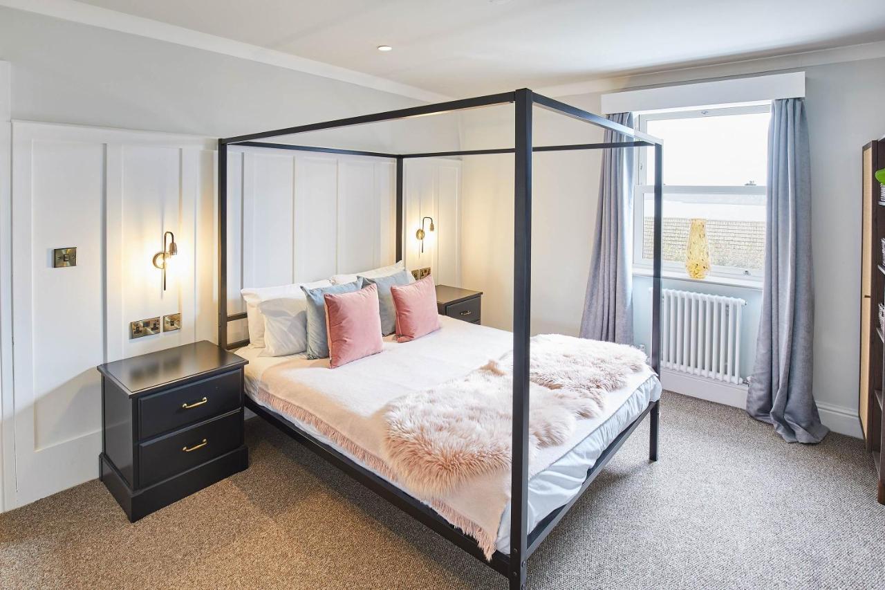 Host & Stay - Graham Close Holiday Homes Scarborough Bagian luar foto
